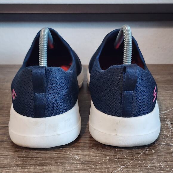 Skechers Go Walk Joy Aurora Women's Casual Comfort Slip-On Shoes Size 10 Blue - Picture 4 of 9